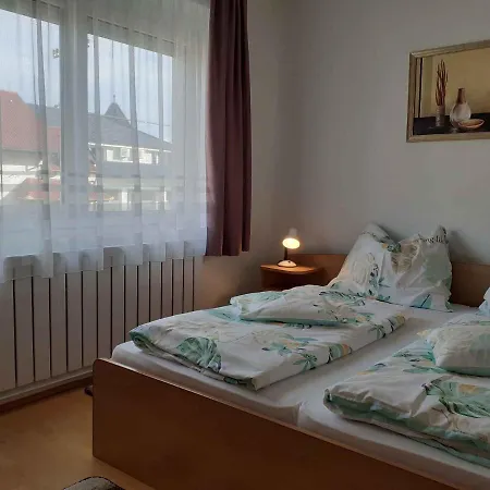 In Heviz/balaton 36758 Хевиз