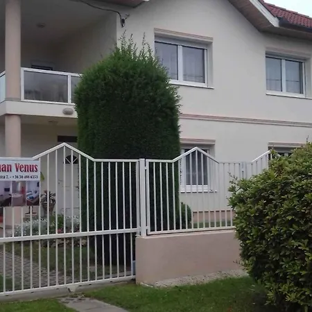 In - Balaton 36758 Διαμέρισμα *